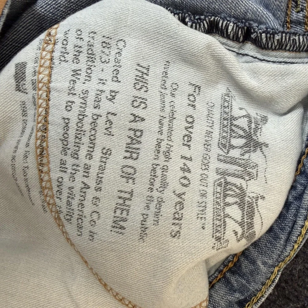 Levis levis 514